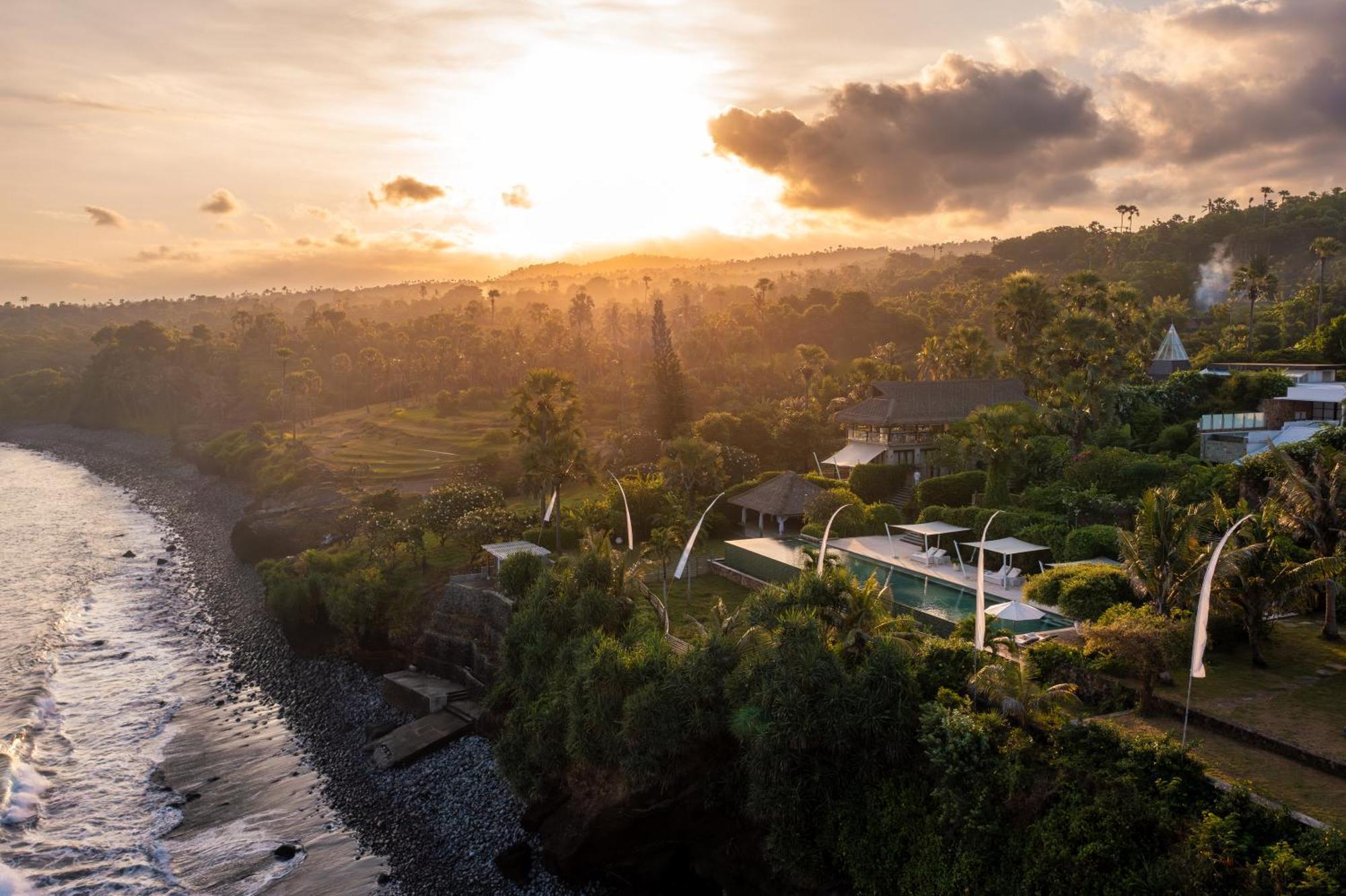 Shunyata Villas Bali Seraya Buitenkant foto