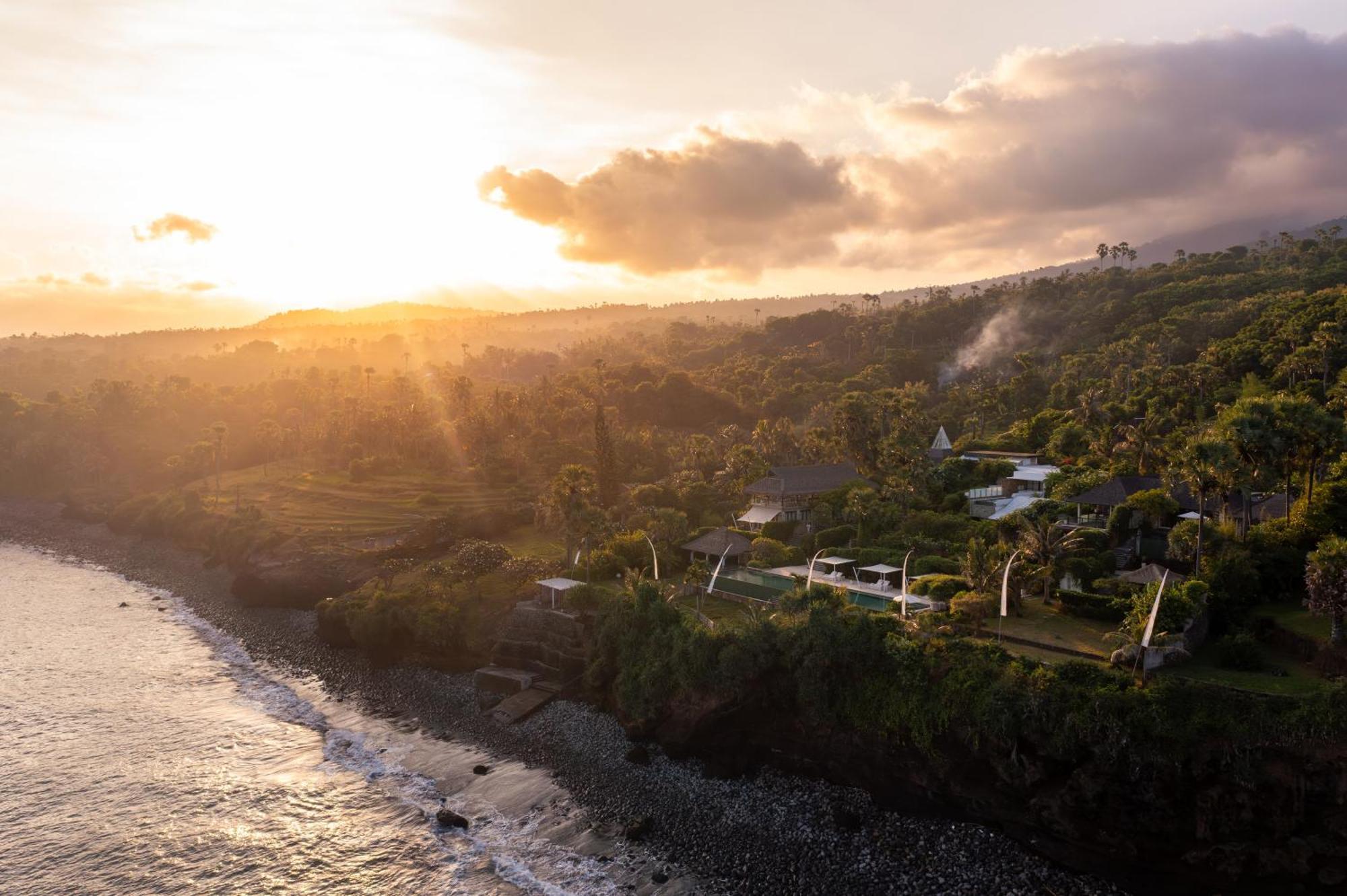 Shunyata Villas Bali Seraya Buitenkant foto